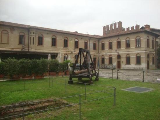 Bed & Breakfast Sforza 19 San Colombano al Lambro Exteriör bild