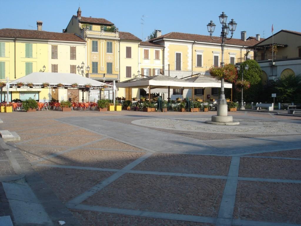 Bed & Breakfast Sforza 19 San Colombano al Lambro Exteriör bild